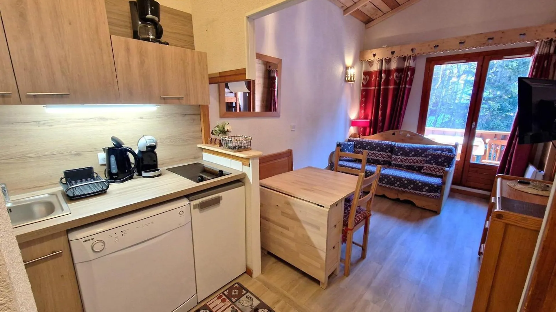 Apartment Charmant 2 Pieces Pour 4 Personnes Avec Balcon En Plein Coeur De Modane, 25M² - Fr-1-265-205 Valfrejus France